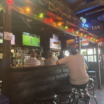 Ercole's - Dive Bars Near Me - Manhattan Beach, California Ercole's - Dive Bars Near Me - Manhattan Beach, California