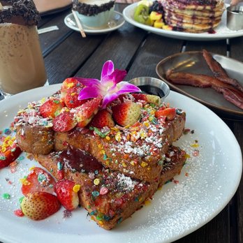 Bistro Cafe - Fruity pebble waffles, bacon - Breakfast & Brunch Near Me - Miami, Florida Bistro Cafe - Fruity pebble waffles, bacon - Breakfast & Brunch Near Me - Miami, Florida