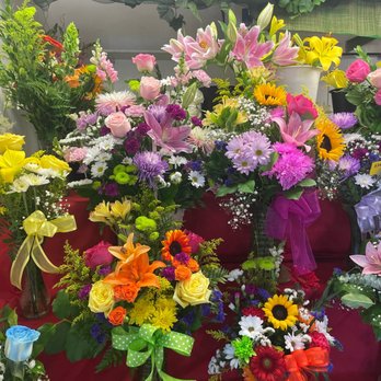 Main Street Florist - Beautiful Floral Designers - Florists Near Me - Orange, California Main Street Florist - Beautiful Floral Designers - Florists Near Me - Orange, California