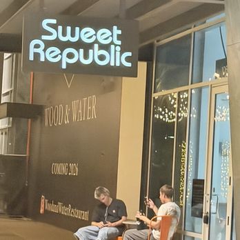 Sweet Republic - Ice Cream & Frozen Yogurt Near Me - Tempe, Arizona