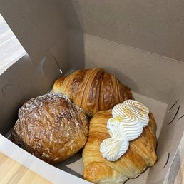 Pain au chocolat, croissant, lemon meringue croissant Pain au chocolat, croissant, lemon meringue croissant