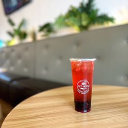 Strawberry peach tea
