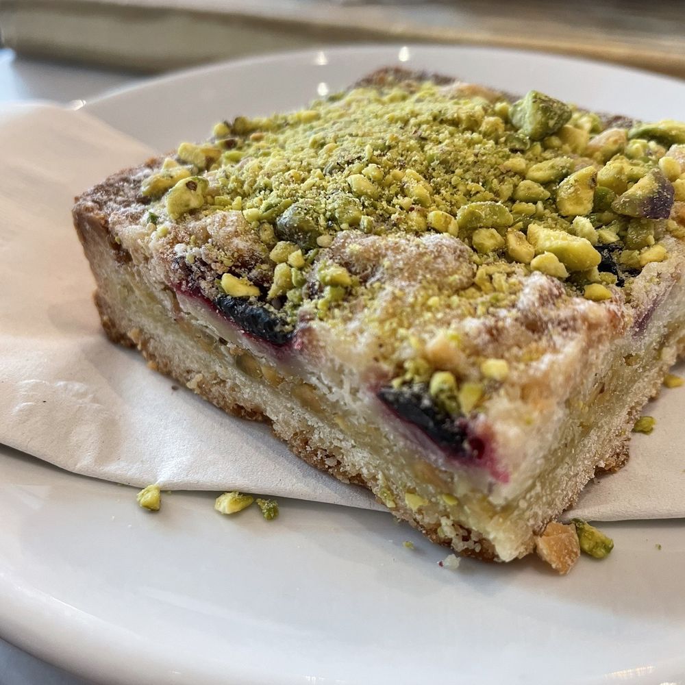 Pistachio cherry tart Pistachio cherry tart