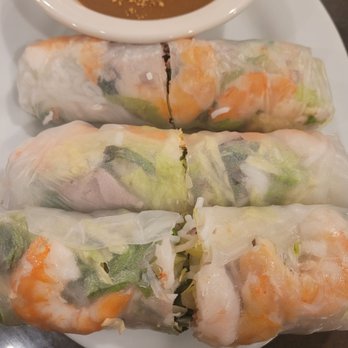 Huong Tra - Shrimp and pork spring rolls app - Vietnamese Near Me - Richmond, California Huong Tra - Shrimp and pork spring rolls app - Vietnamese Near Me - Richmond, California