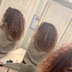 Bobby Pins Salon - Day after. Restyled and fully dry.