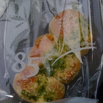 85°C Bakery Cafe-Irvine - Green onion twisty w/ sesame seed on top - Coffee & Tea Near Me - Irvine, California 85°C Bakery Cafe-Irvine - Green onion twisty w/ sesame seed on top - Coffee & Tea Near Me - Irvine, California