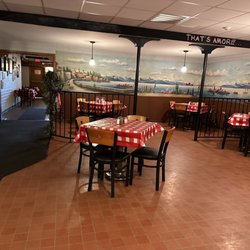 Mama Louisa's Italian Restaurant & Catering