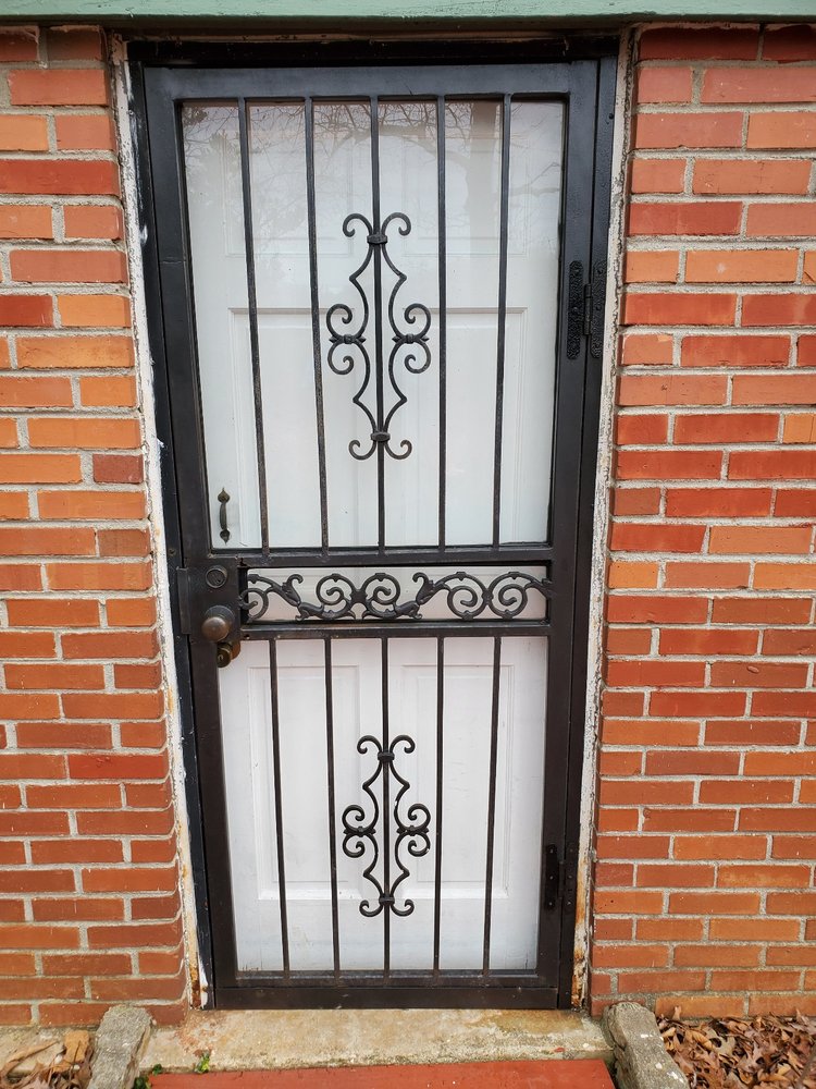 Slide of Carolina Repair & Lighting