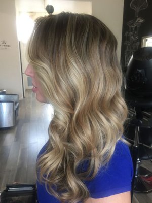 The Fringe Salon by null