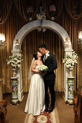 French Quarter Wedding Chapel by null