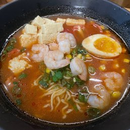 Vegetarian Tomato Broth Ramen