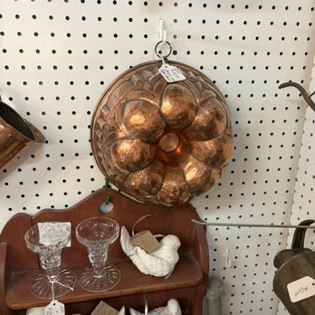 Mad Hatter Antique Mall - A photo from my favorite booth! - Antiques Near Me - Adamstown, Pennsylvania Mad Hatter Antique Mall - A photo from my favorite booth! - Antiques Near Me - Adamstown, Pennsylvania