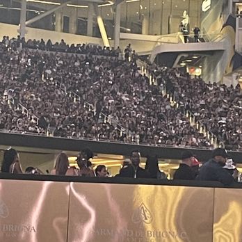 SoFi Stadium - Stadiums & Arenas Near Me - Inglewood, California SoFi Stadium - Stadiums & Arenas Near Me - Inglewood, California