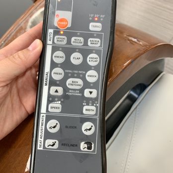 Golden Nail Bar - Massage chair - Nail Salons Near Me - Tustin, California Golden Nail Bar - Massage chair - Nail Salons Near Me - Tustin, California