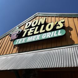 Don Tello's - Sign