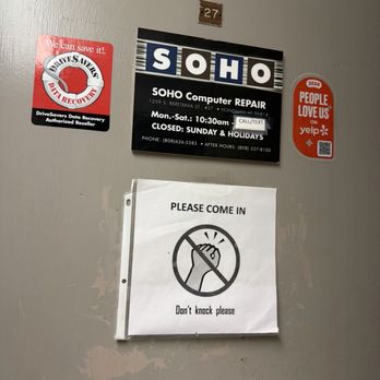 Soho Computer Repair - Bought a new laptop and having John transferring data from the old laptop to the new one. - IT Services & Computer Repair Near Me - Honolulu, Hawaii Soho Computer Repair - Bought a new laptop and having John transferring data from the old laptop to the new one. - IT Services & Computer Repair Near Me - Honolulu, Hawaii