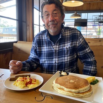 Cambria Mimosas - Eggs, sausage and pancakes! Just yes! - American Near Me - Cambria, California Cambria Mimosas - Eggs, sausage and pancakes! Just yes! - American Near Me - Cambria, California