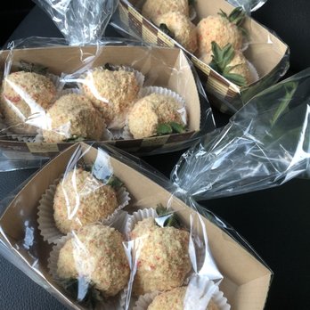 Dipped by Dee - Desserts Near Me - Aiea, Hawaii