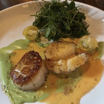 Oak Steakhouse - Pan Seared Scallops - New American Near Me - Alpharetta, Georgia Oak Steakhouse - Pan Seared Scallops - New American Near Me - Alpharetta, Georgia
