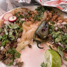 5 tacos, 3 carne asade, 2 chicken 5 tacos, 3 carne asade, 2 chicken