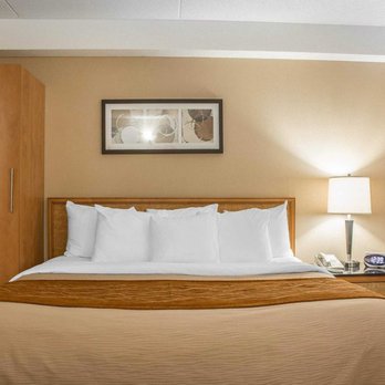 Comfort Inn - Hotels Near Me - Waterloo, Ontario Comfort Inn - Hotels Near Me - Waterloo, Ontario