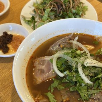 Quan Hop Restaurant - Bun Bo Hue - Vietnamese Near Me - Westminster, California Quan Hop Restaurant - Bun Bo Hue - Vietnamese Near Me - Westminster, California