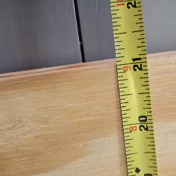 Carter Lumber - Other end of same shelves. This side is 21". What the heck happened to the other end?