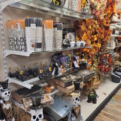7/27/2022 - Halloween season blissfully begins!