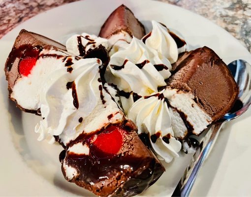 Reginella's Italian Ristorante by null