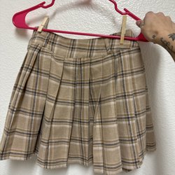 Goodwill Industries Sacramento Valley & Northern Nevada - $5.99, a plaid skirt with belt loops? ABSOLUTELY.