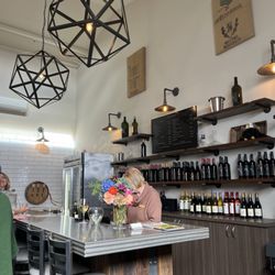 Eagle Harbor Wine Company - I liked the lighting