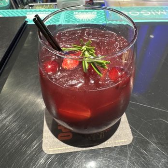 Eko's Bar & Grill Restaurant - Sangria - Seafood Near Me - Lowell, Massachusetts