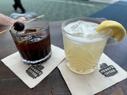 Henry's Tavern - Portland Airport by null