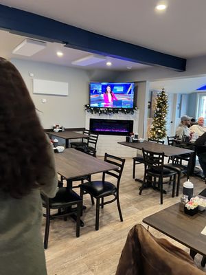 Mama Lor's Cafe by null