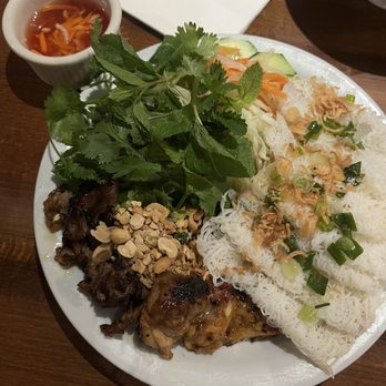 399 Kitchen - bánh hỏi with pork and chicken - Vietnamese Near Me - Irvine, California 399 Kitchen - bánh hỏi with pork and chicken - Vietnamese Near Me - Irvine, California