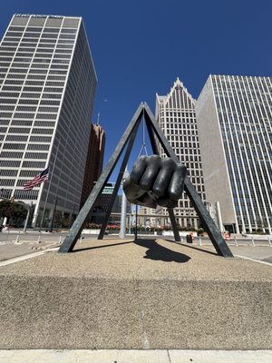 Monument to Joe Louis “The Fist” by null