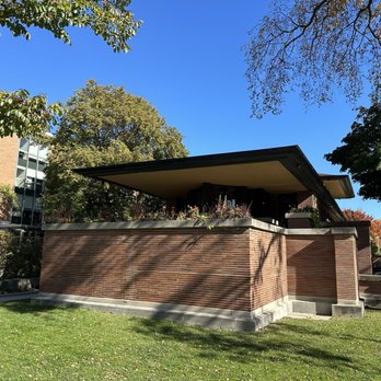 Frederick C Robie House - Landmarks & Historical Buildings Near Me - Chicago, Illinois