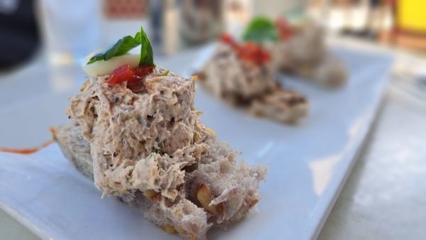 Zinc Bistro by null