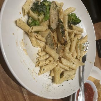 Cheddar's Scratch Kitchen - Penne Pasta Alfredo - American Near Me - Orlando, Florida