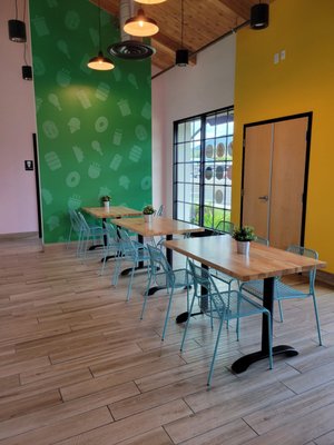 Local Kitchens by null