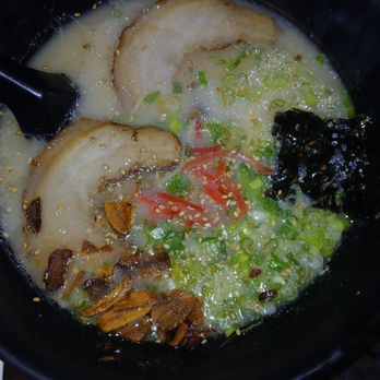 Izakaya Masa - Hakata Ramen  (Sliced Pork 2pc, Fried Garlic, Green Onion, Dried Seaweed, And Red Ginger). - Izakaya Near Me - San Diego, California