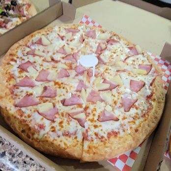 Valentino's Pizza - Hawaiian pizza - Pizza Near Me - Orange, California
