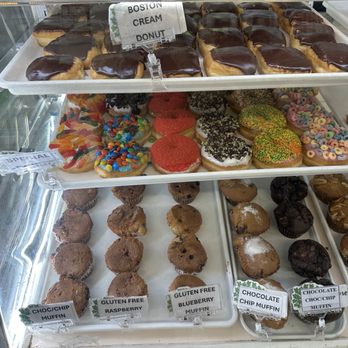 Montauk Bake Shoppe - Bakeries Near Me - Montauk, New York