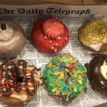 Dip and Sip Donuts - Half 1 Dozen Signature Donut - Donuts Near Me - Glenview , Illinois