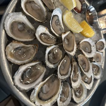 Oyster Club - New American Near Me - Mystic, Connecticut Oyster Club - New American Near Me - Mystic, Connecticut
