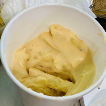 Beecher's Handmade Cheese - World's Best Mac and Cheese Large - Cheese Shops Near Me - Seattle, Washington Beecher's Handmade Cheese - World's Best Mac and Cheese Large - Cheese Shops Near Me - Seattle, Washington