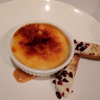 Giovanni's - Crème brûlée - Italian Near Me - Ottawa, Ontario