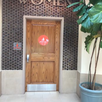 Citadel Outlets - This outlet mall has some of the cleanest and nice restroom!!! - Outlet Stores Near Me - Los Angeles, California