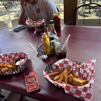 8 Mile Grill and Bar - Quick snack before our tour! So delicious! - American Near Me - Cañon City, Colorado 8 Mile Grill and Bar - Quick snack before our tour! So delicious! - American Near Me - Cañon City, Colorado