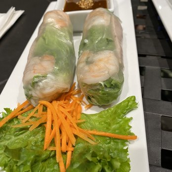 Le's Pho - Traditional summer rolls - Vietnamese Near Me - Sanford, Florida